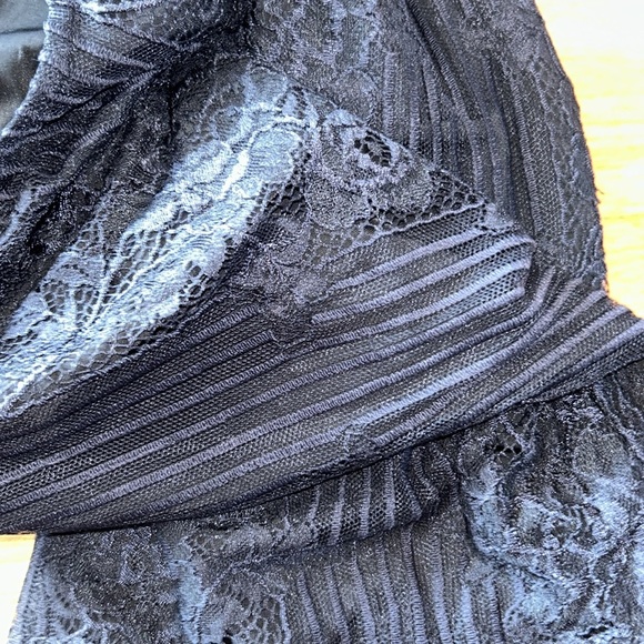 For Love and Lemona San Marcos Lace Black Mini Dress Size Small - Picture 12 of 14